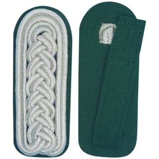 Schultergeflecht, Generalsgeflecht, Soutache silber, Filz grün